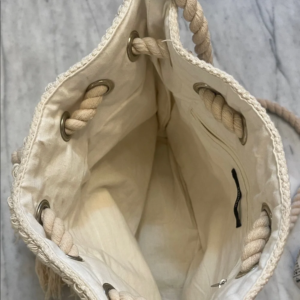 Forever 21 Boho Woven Macrame Crossbody Bag - Cream/Ivory with Tassels